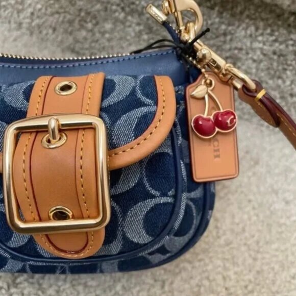 COACH Ashton Baguette Bag In Signature Canvas Denim/Brown CY700 - Picture 4 of 6